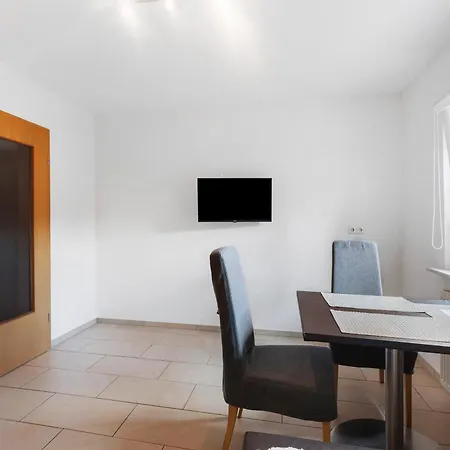 Apartmenthaus Schoene Aussicht Apartman Bräunlingen