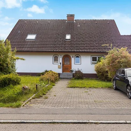 Apartmenthaus Schoene Aussicht Apartman *