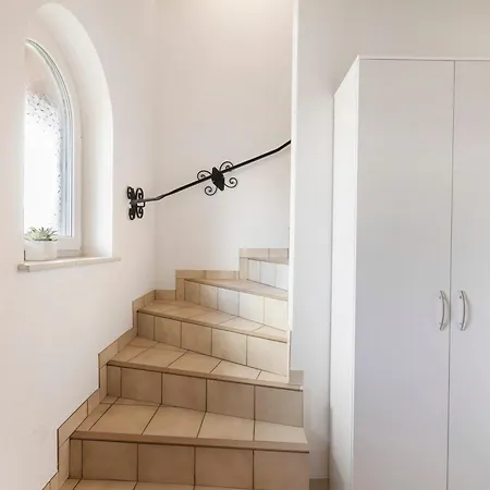 Apartmenthaus Schoene Aussicht *